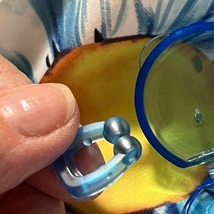 2 Small Anti-snoring device